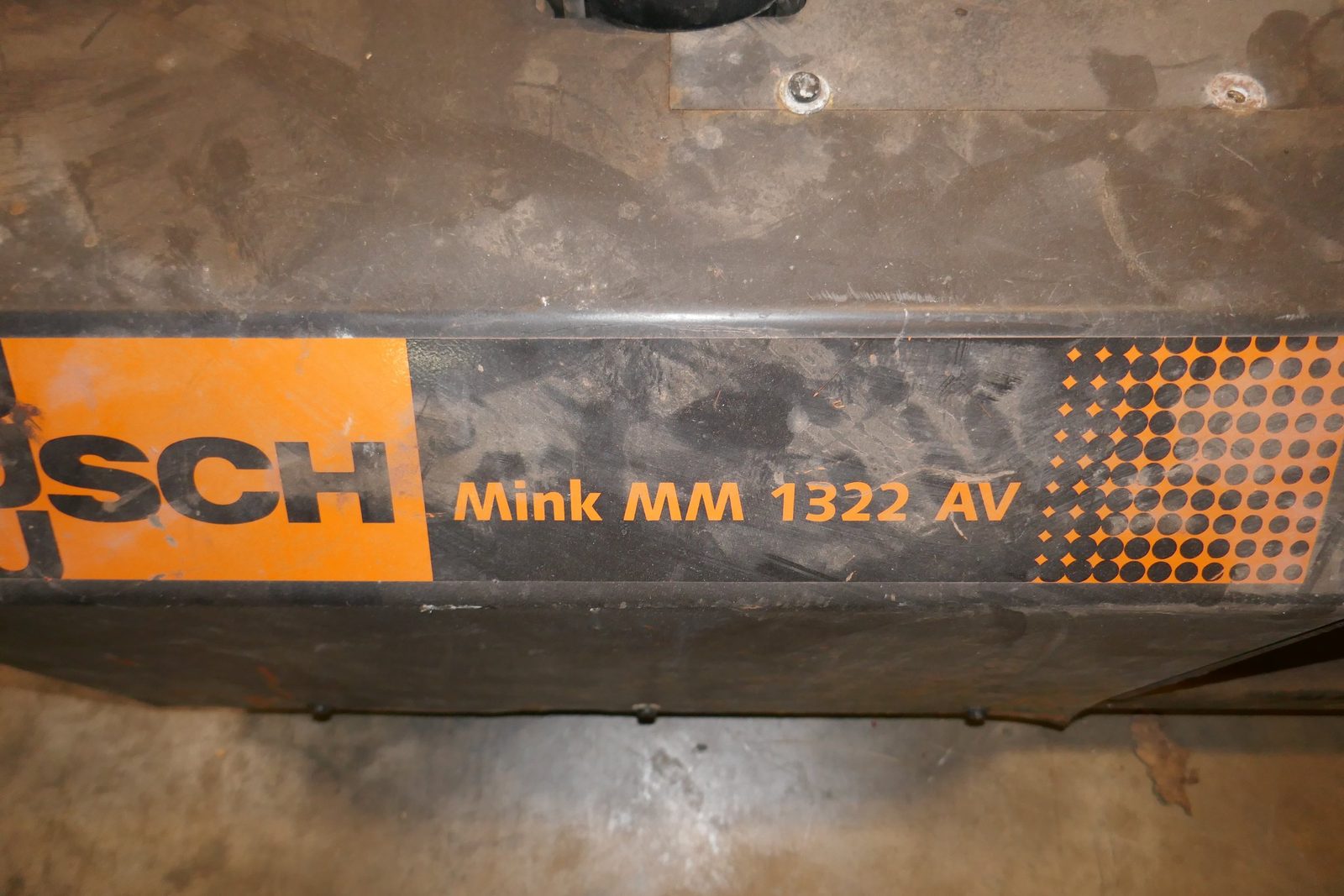 Busch Mink MM 1322 AV – High-Efficiency Dry Rotary Claw Vacuum Pump