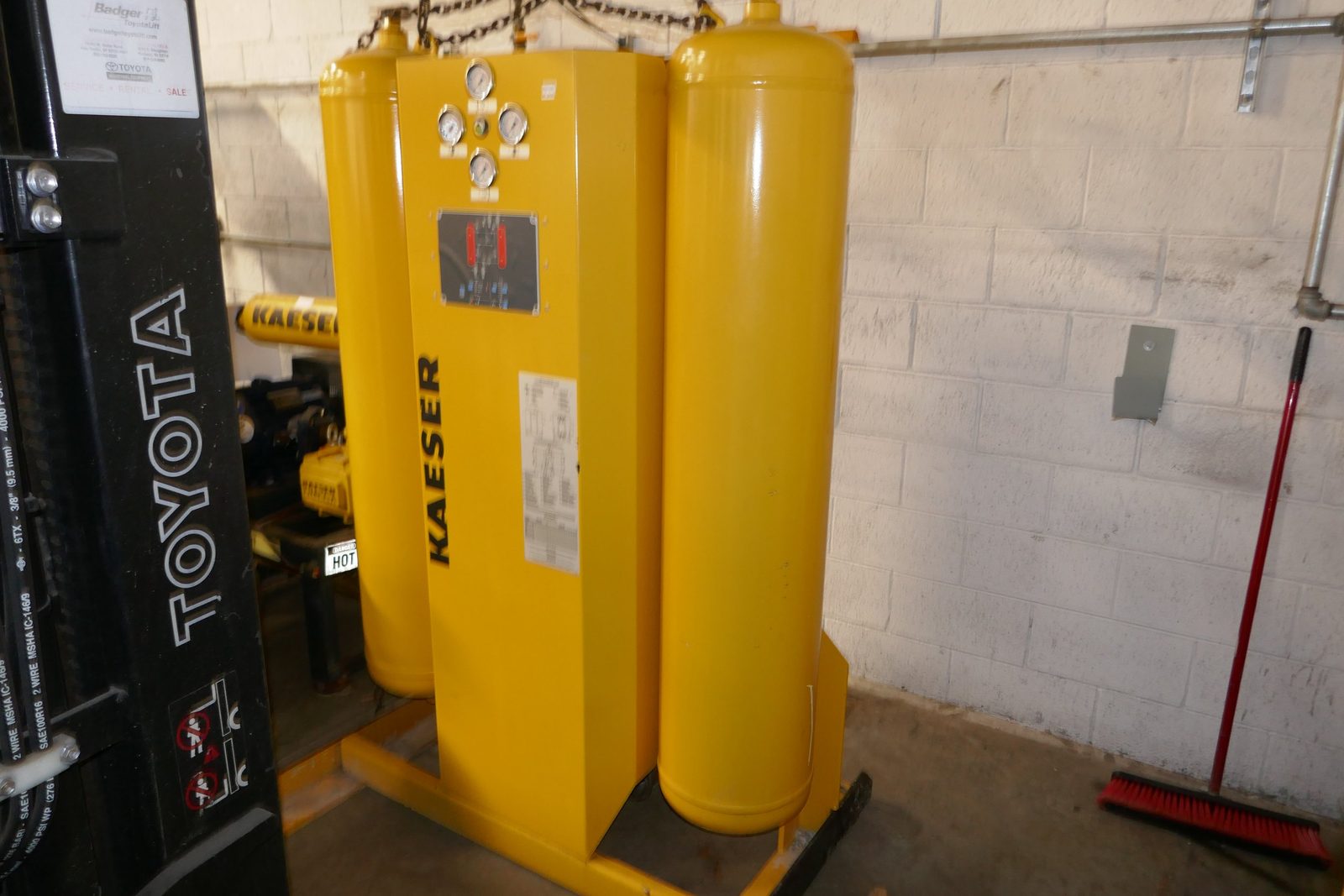 KAD-260 – High-Performance Air Compressor Dryer