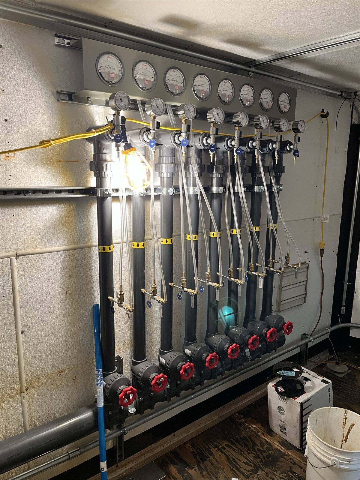 Mountain House — gauge manifold