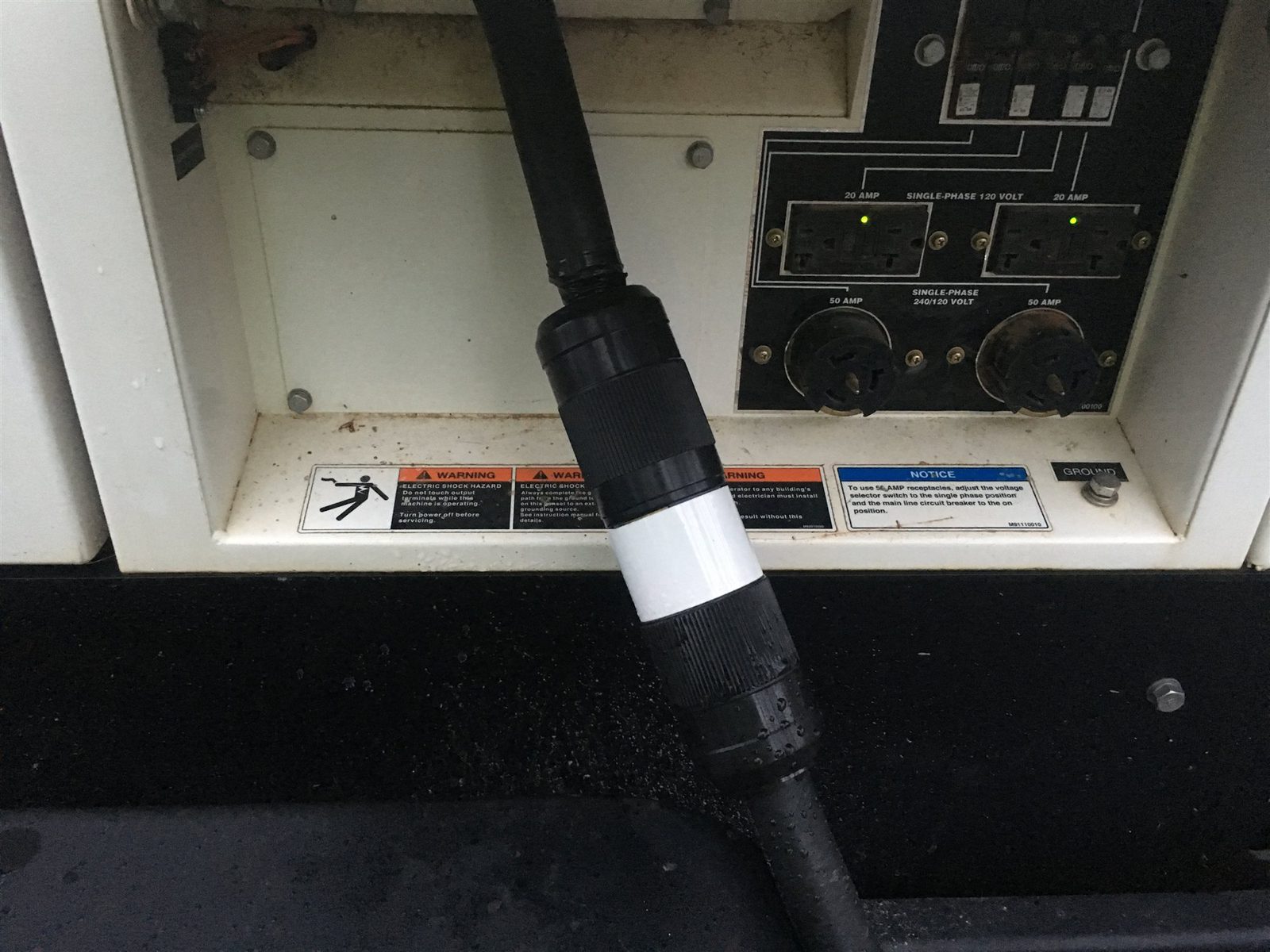 RE2001 — panel pump