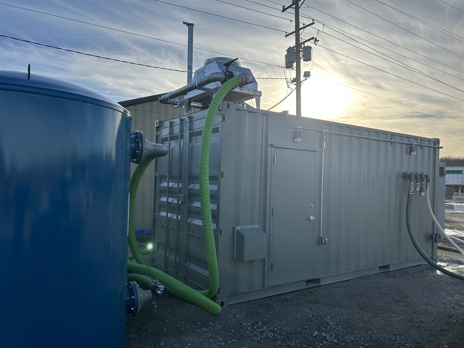 RD1002 — manifold wall